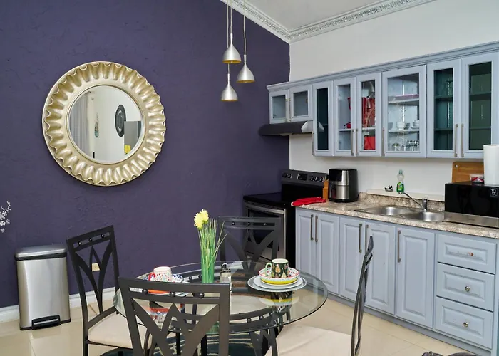 Caribbean Estates, 10 Mins From The Beach, Beautiful Gated Community